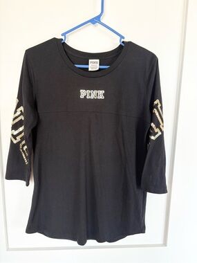 PINK Victoria’s Secret Black 3/4 Sleeve Tee Gold Sequin Logo Top Size S